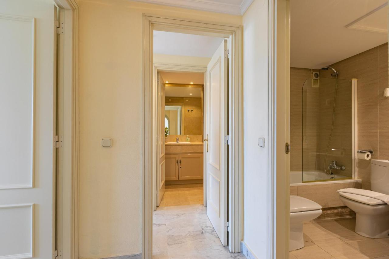 Puerto Banus, Marina Banus, 2Br, 2Bth, Pool, Parking, Marbella, 2Hアパートメント エクステリア 写真