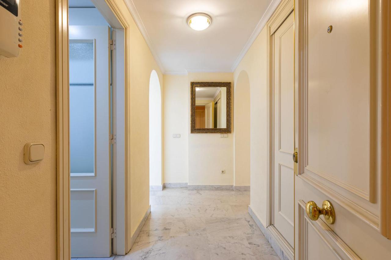 Puerto Banus, Marina Banus, 2Br, 2Bth, Pool, Parking, Marbella, 2Hアパートメント エクステリア 写真