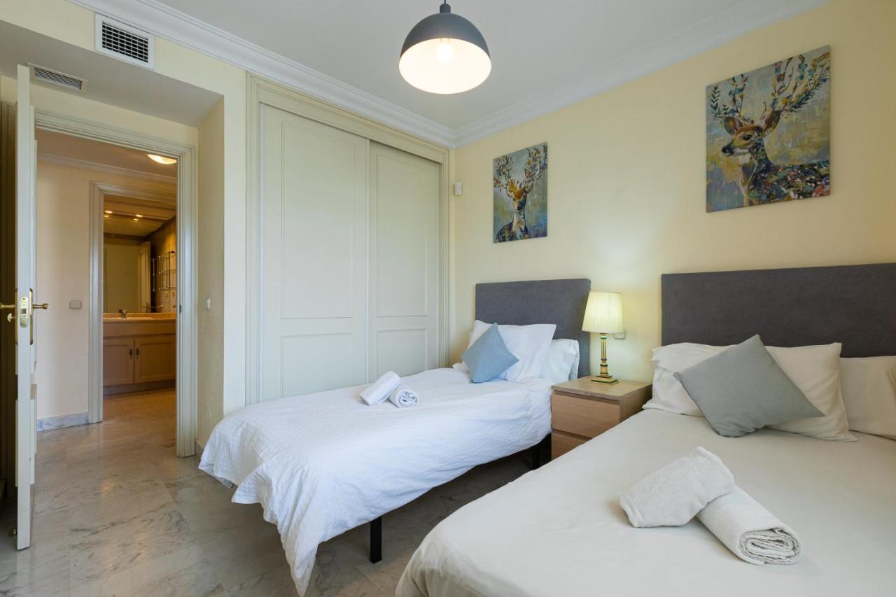 Puerto Banus, Marina Banus, 2Br, 2Bth, Pool, Parking, Marbella, 2Hアパートメント エクステリア 写真