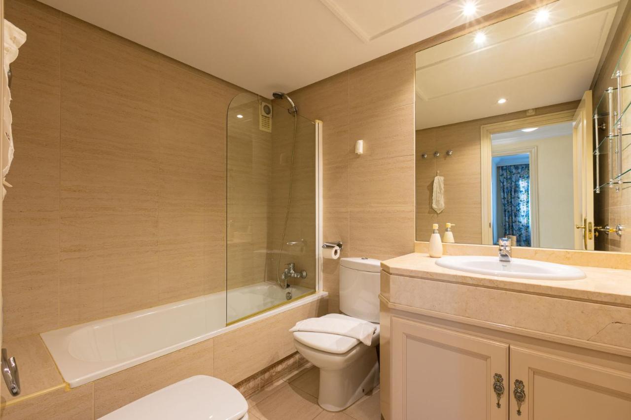 Puerto Banus, Marina Banus, 2Br, 2Bth, Pool, Parking, Marbella, 2Hアパートメント エクステリア 写真